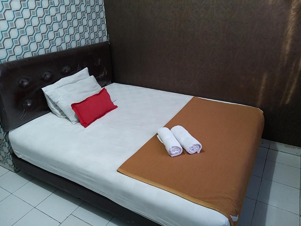 Venice Guest House Redpartner Jakarta Ngoại thất bức ảnh