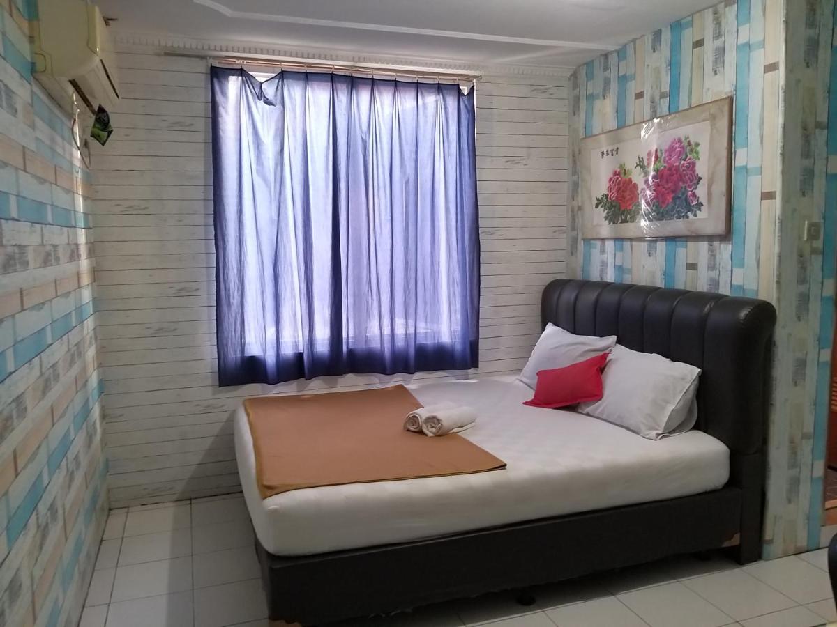 Venice Guest House Redpartner Jakarta Ngoại thất bức ảnh