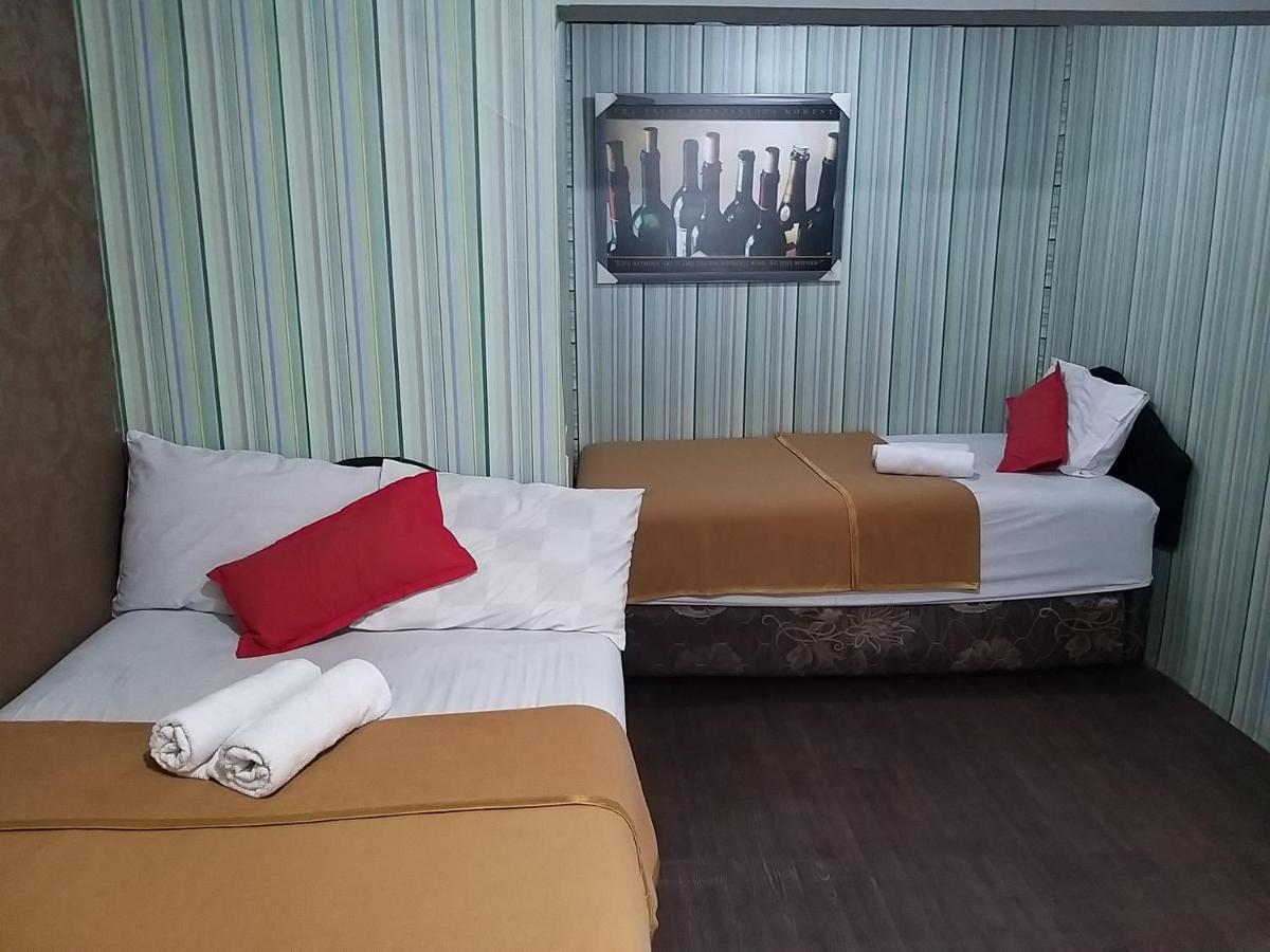 Venice Guest House Redpartner Jakarta Ngoại thất bức ảnh