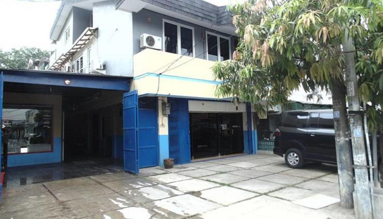 Venice Guest House Redpartner Jakarta Ngoại thất bức ảnh